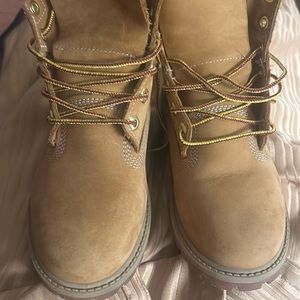 Big kids Timberland boots as known as butters